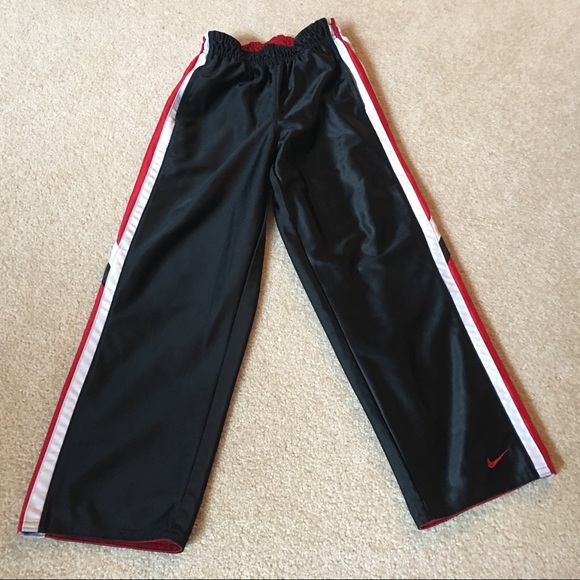 nike sweatpants small